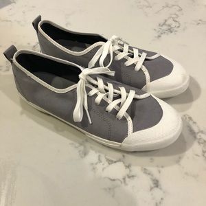 Sperry tennis sneakers